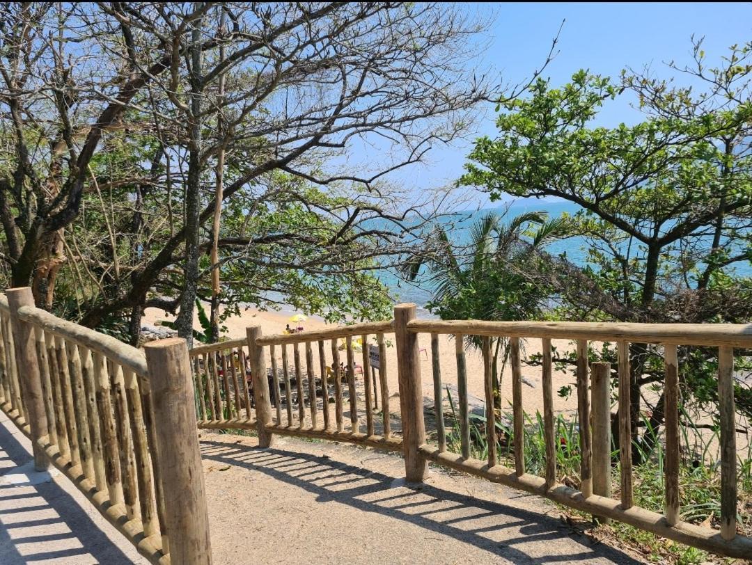 Casa No Mar - Ilhabelaヴィラ エクステリア 写真